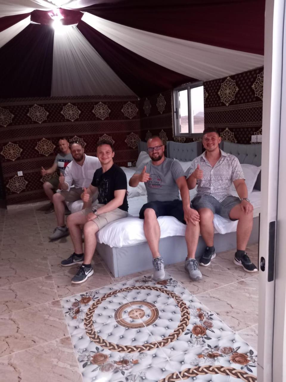 Joy To Wadi Rum Zewnętrze zdjęcie